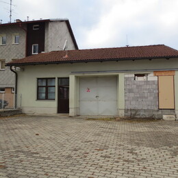 Kliknutím zvětšíte Technická budova, Černá v Pošumaví