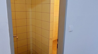 Kliknutím zvětšíte 12