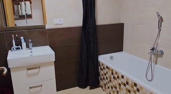 Kliknutím zvětšíte 9