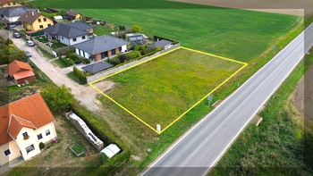 Stavební pozemek 1208m2