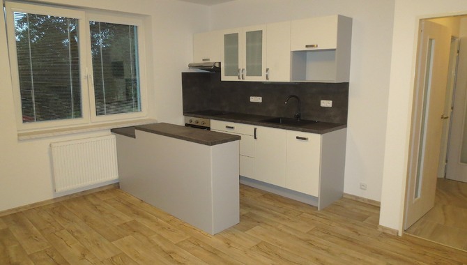 Byt 2+kk s parkováním